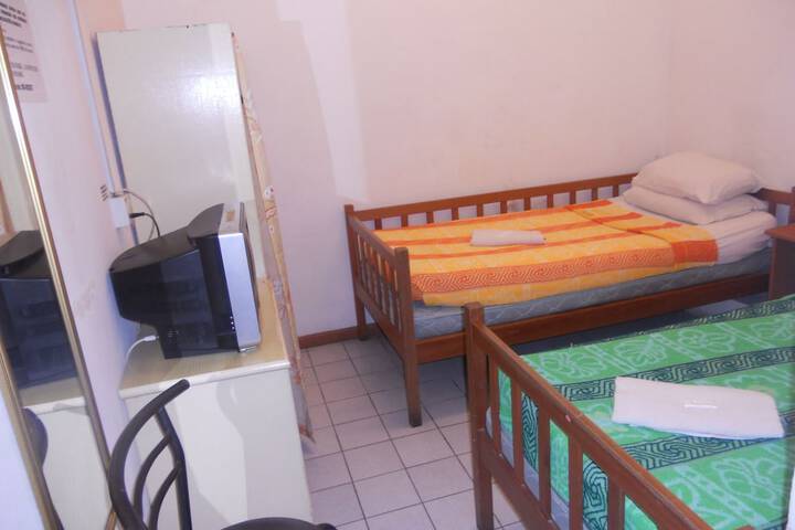 Room 7 of 30