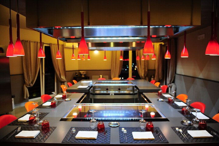 Dining 17 of 31