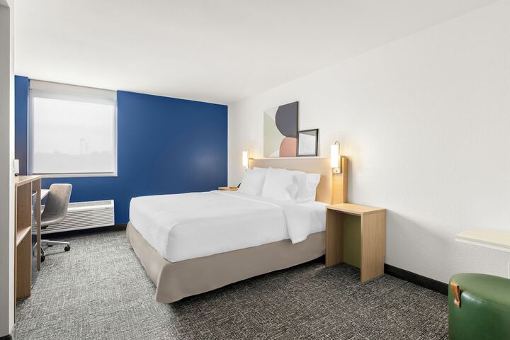 Room 7 of 22