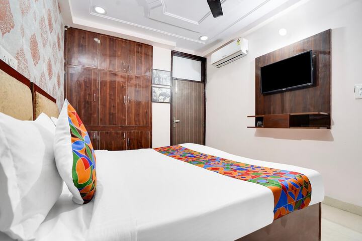 Room 17 of 41