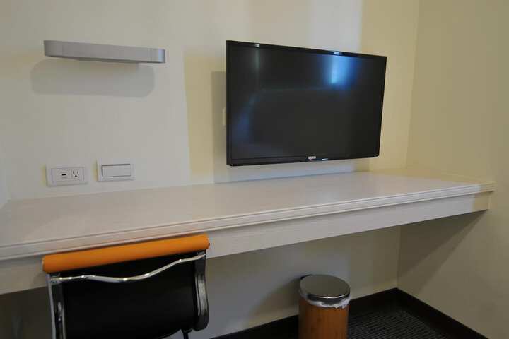 Room 12 of 56
