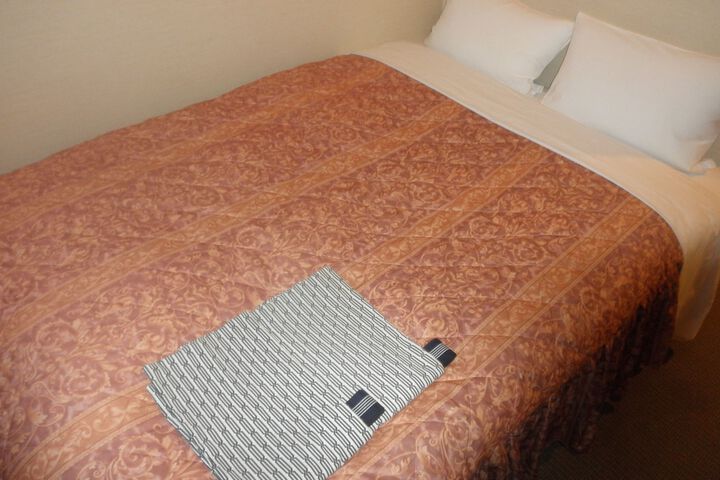 Room 14 of 63
