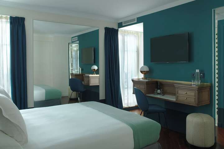 Room 20 of 72