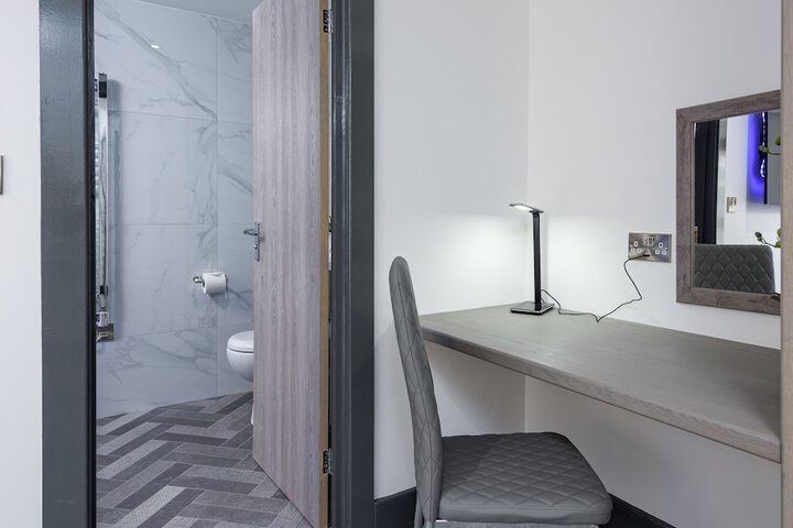 Hotel Interior 102 of 137
