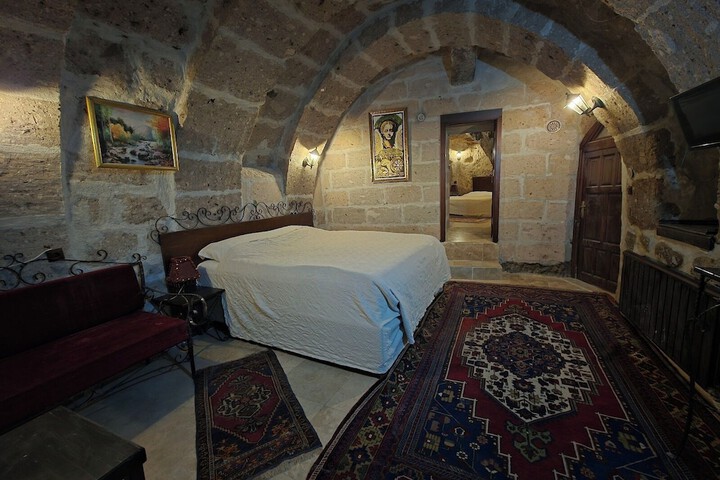 Room 201 of 578