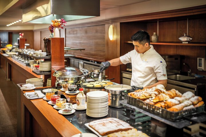 Dining 103 of 119