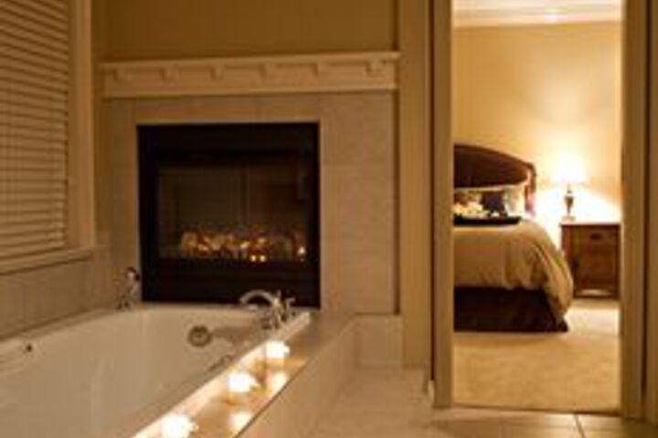 Room 14 of 19