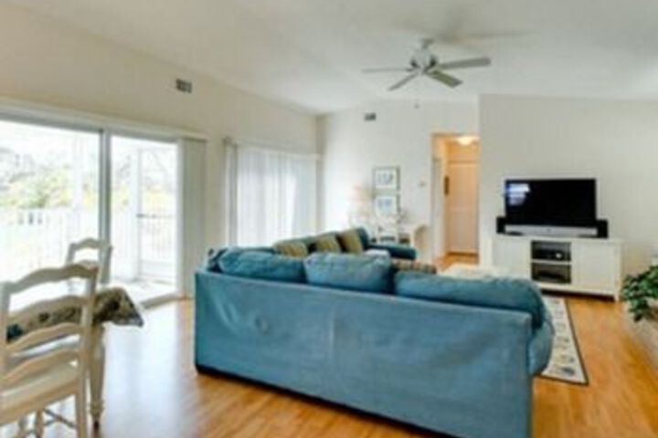 Room 16 of 25