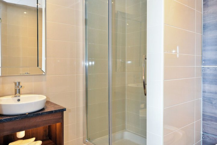 Clean Restrooms