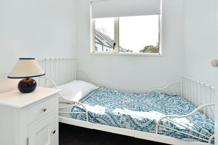 Room 15 of 60