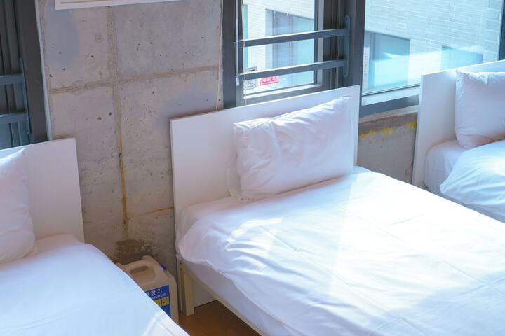 Room 71 of 111