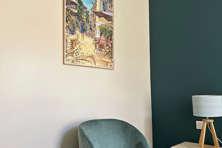 Room 38 of 136