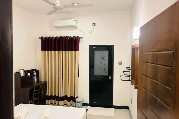 Room 13 of 59