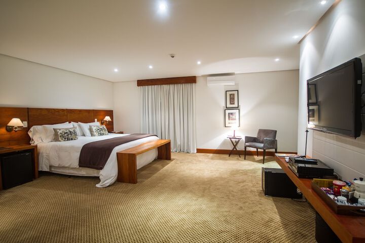 Room 6 of 55