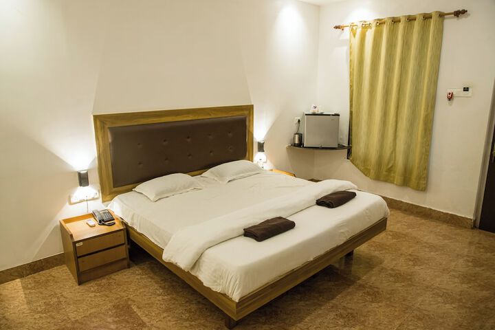 Room 16 of 68