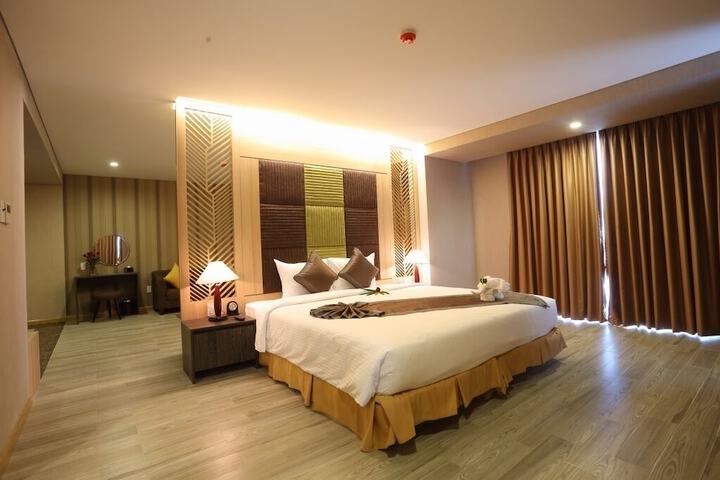 Room 16 of 67