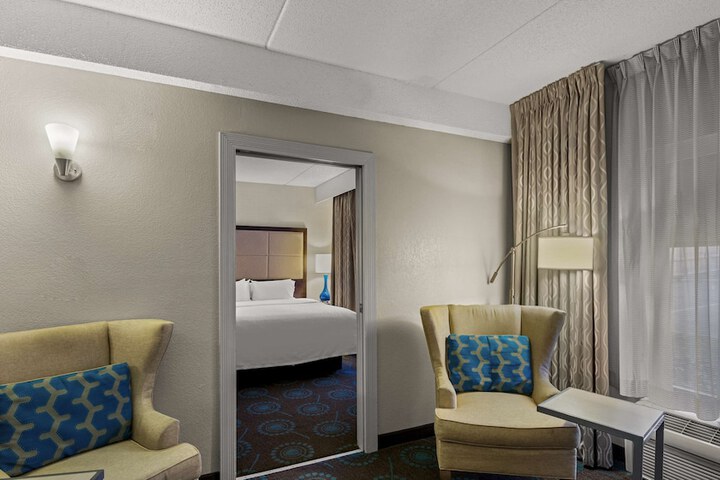 1 King Bed (36 of 36)