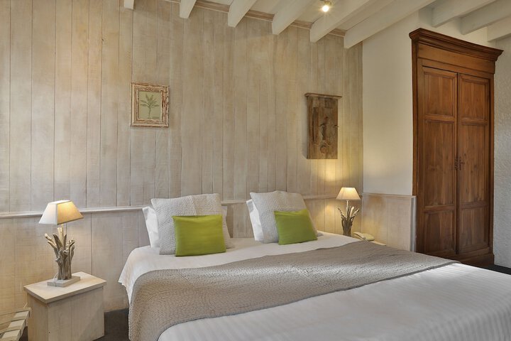 Room 5 of 57
