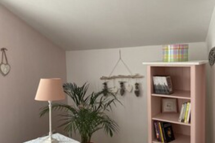 Room 156 of 274