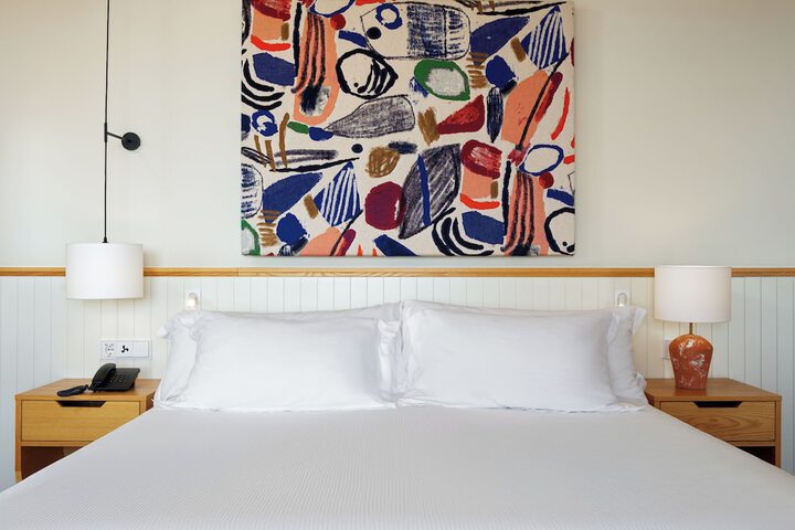 Room 10 of 62
