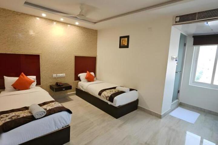 Hotel Swathi Urban Nest
