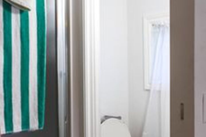 Room 4 of 21