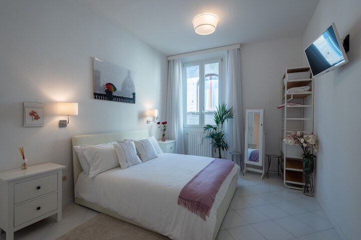 Room 6 of 21