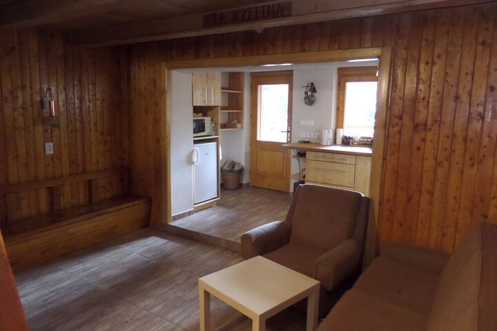 Room 7 of 46