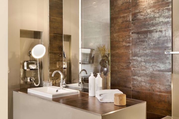 Bath Photo