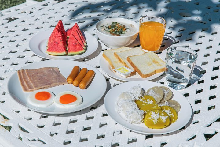 Breakfast/Coffee Service 140 of 187