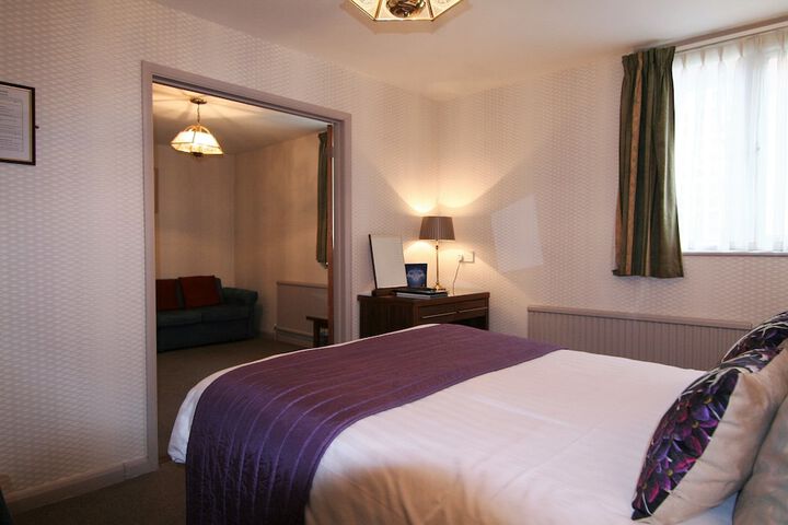 Room 21 of 72