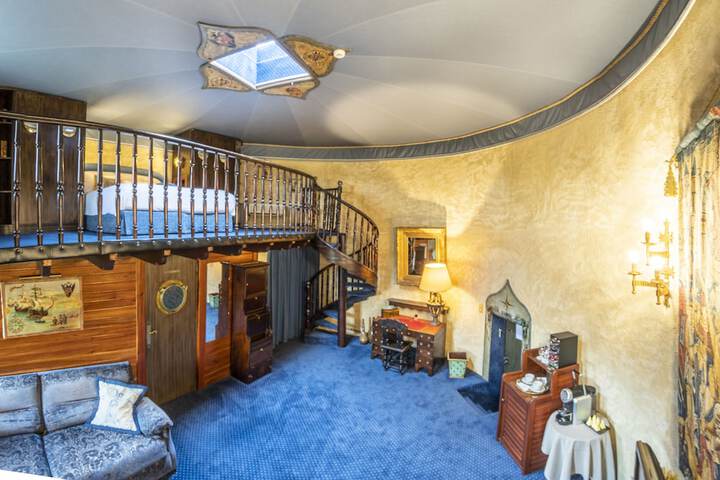 Room 26 of 71