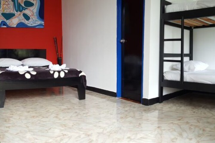Room 12 of 39