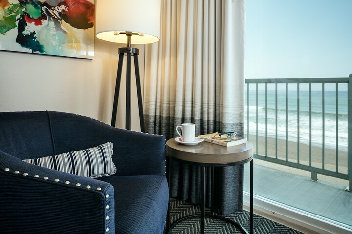 Room 10 of 46