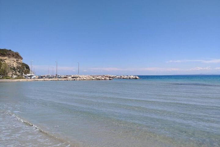 Beach 37 of 44