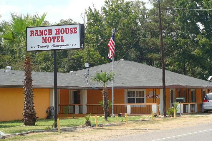 Photo of Ranch House Motel