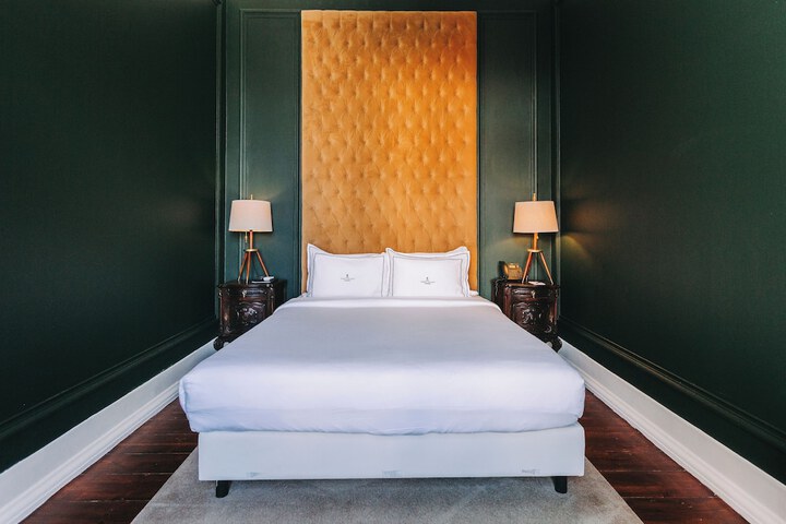 Room 50 of 274