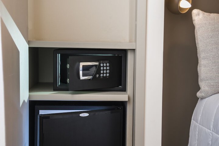 Room 19 of 29