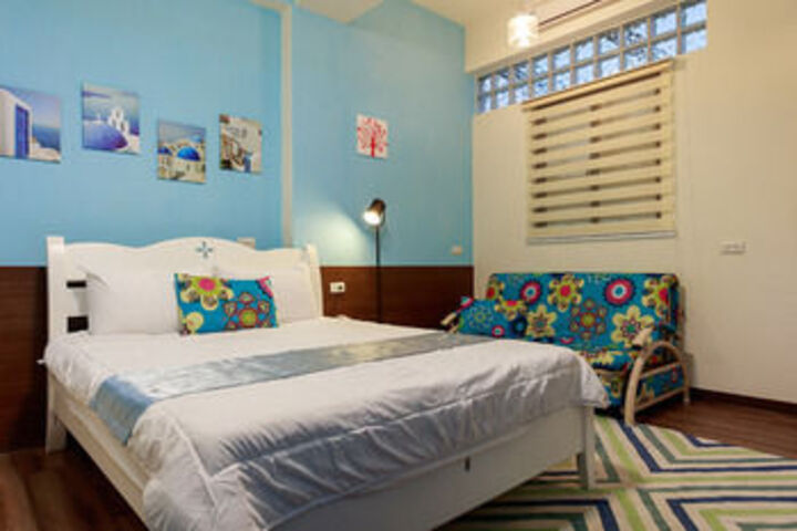 Room 8 of 31