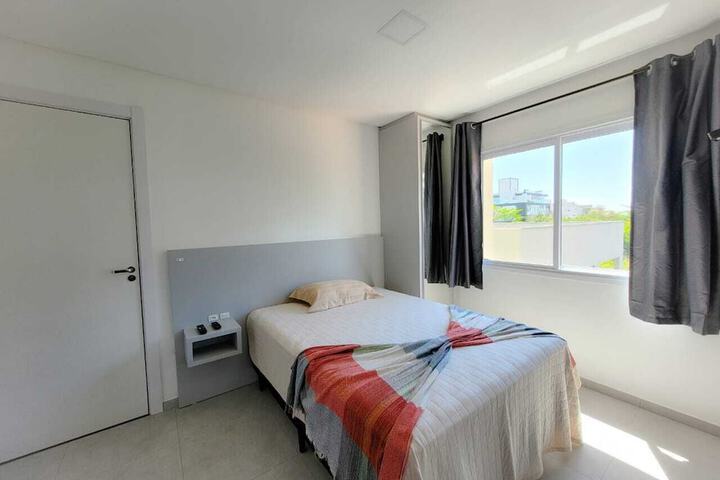 Room 3 of 51
