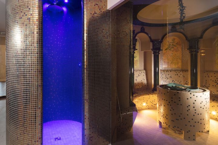 Relaxing Spa
