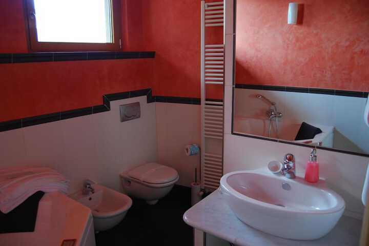 Room 24 of 57