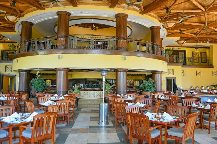 Dining 88 of 126