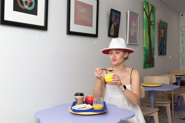Breakfast area