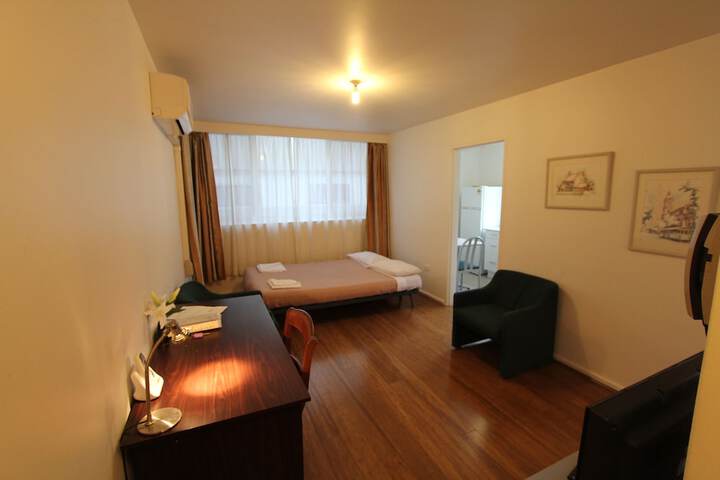 Room 7 of 22