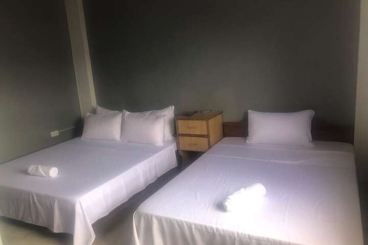 Room 11 of 52