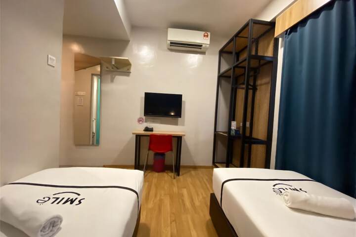 Room 20 of 41