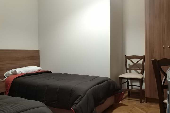 Room 19 of 59