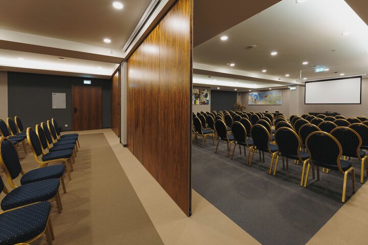 Meeting 82 of 101
