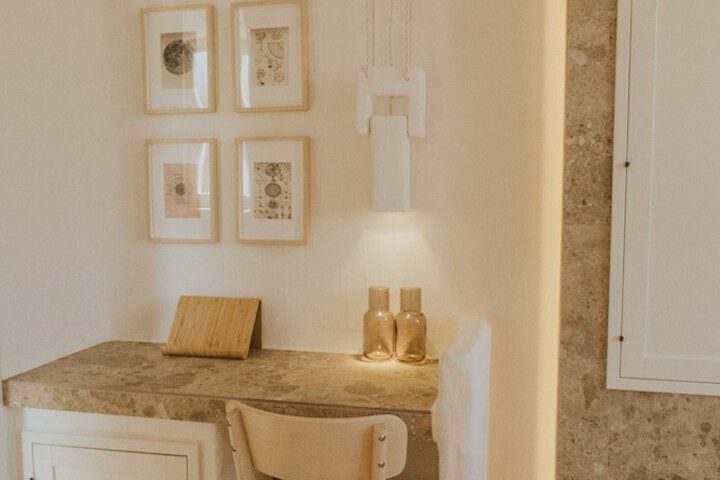 Room 16 of 51